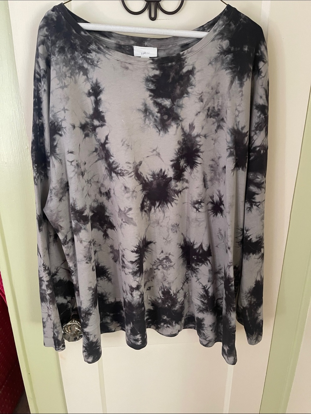 Black and Gray Tie-Dye Long Sleeve Women's Fall Top - J. Jill